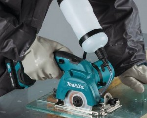 MÁY CẮT DÙNG PIN MAKITA CC301DZ