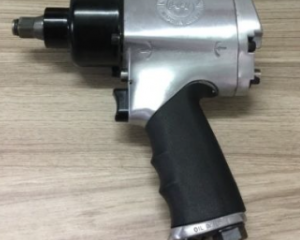 SÚNG VẶN BU LÔNG HƠI 1/2'' KAWASAKI KPT-6135