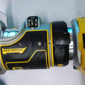 MÁY PHAY CẦM TAY 18V DEWALT DCW600D2